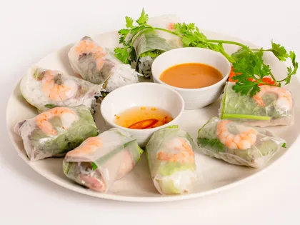 4 spring rolls